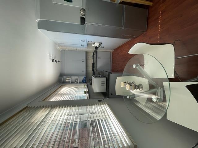 To Let 1 Bedroom Property for Rent in Sea Point Western Cape